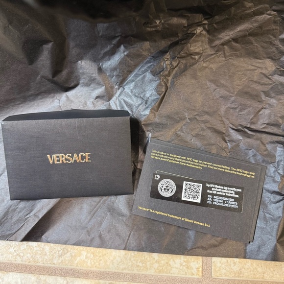 Versace Shoes Men's Size 39.5 Womens 9 Greca Calf Leather Odyssey Sneakers NWB - Picture 3 of 15